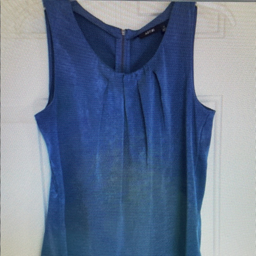 Chic Blue Sleeveless Women’s Tank Top